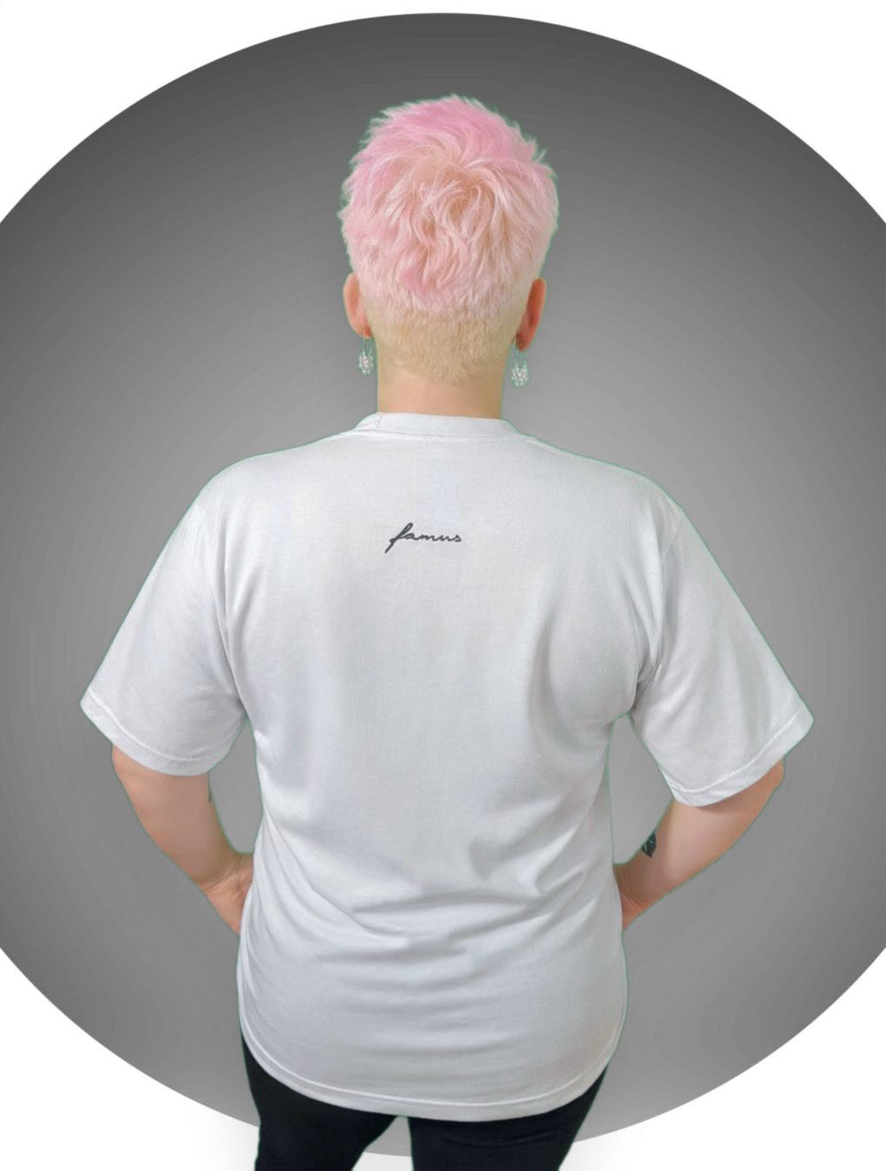 Can Run In Both Shoes - Heavy Oversized T-Shirt