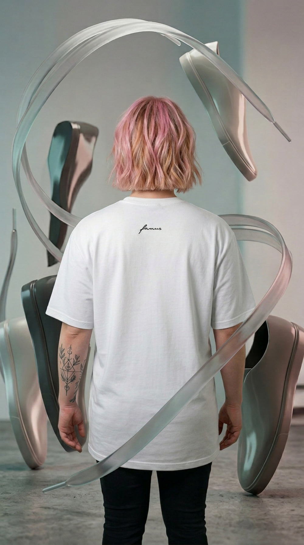 Can Run In Both Shoes - Heavy Oversized T-Shirt
